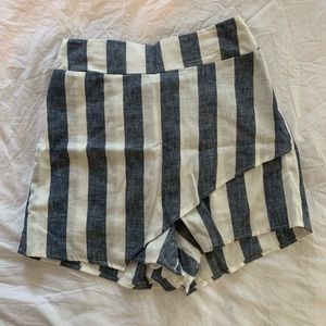 Karlie envelope skort